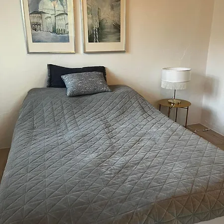 Rosenlund Gods - Kaelder Sakskøbing